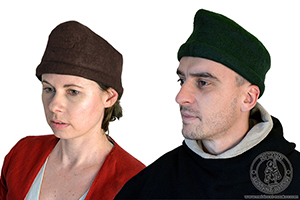 Medieval headwear - Medieval Market, Man and woman in felted hats